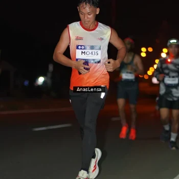 Runner Photo 7631349