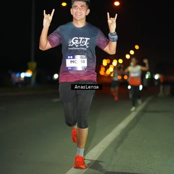 Runner Photo 7631356