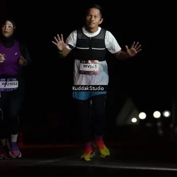 Runner Photo 7631371