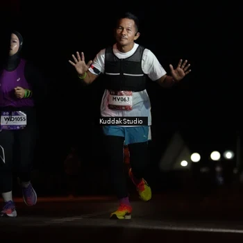 Runner Photo 7631374