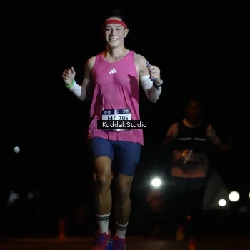Runner Photo 7631378