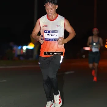 Runner Photo 7631409