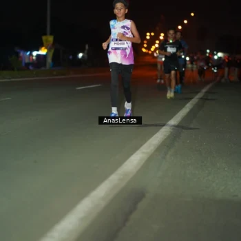 Runner Photo 7631424