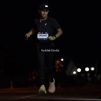 Runner Photo 7631437