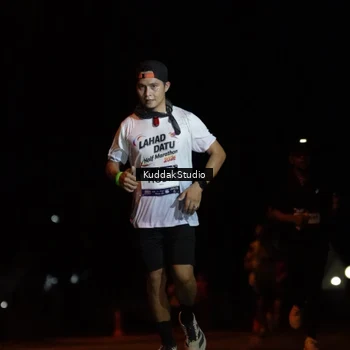 Runner Photo 7631442