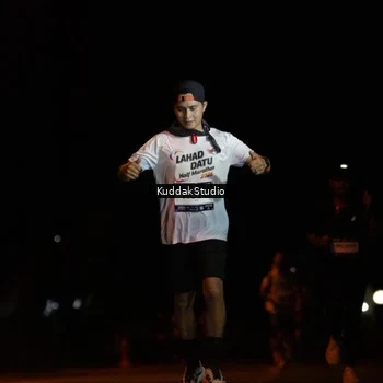 Runner Photo 7631444