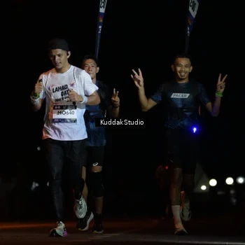 Runner Photo 7631470