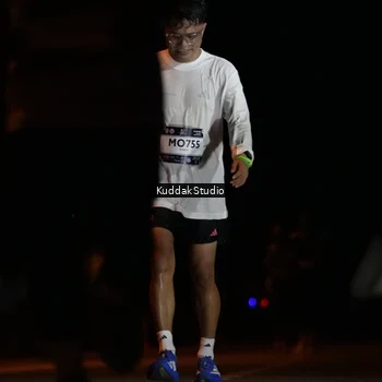 Runner Photo 7631506