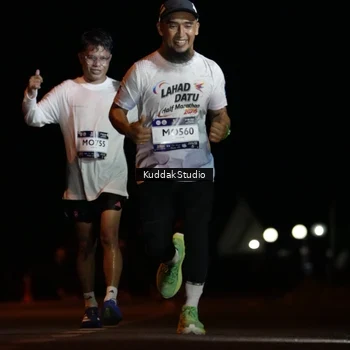 Runner Photo 7631510