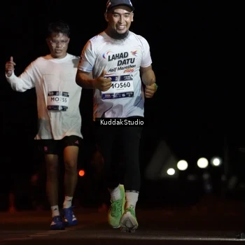 Runner Photo 7631515