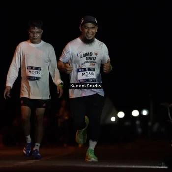 Runner Photo 7631519