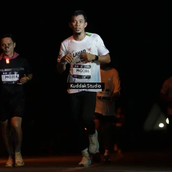 Runner Photo 7631528