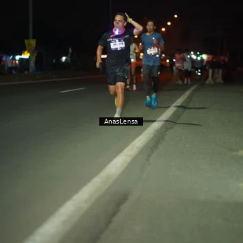 Runner Photo 7631541