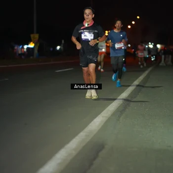 Runner Photo 7631548