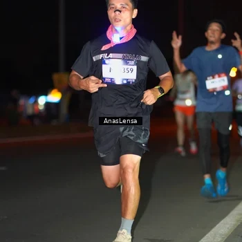 Runner Photo 7631554