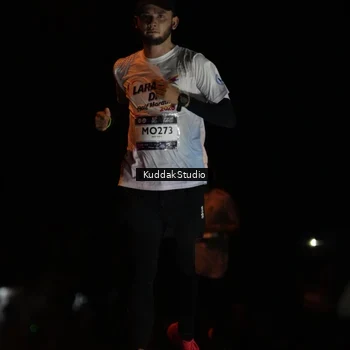 Runner Photo 7631581