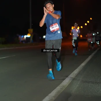 Runner Photo 7631604