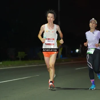 Runner Photo 7631624