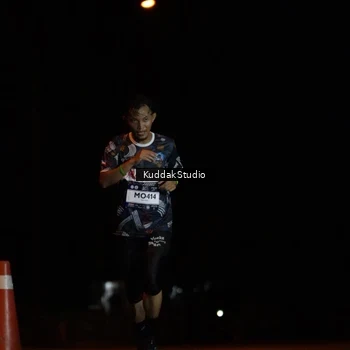 Runner Photo 7631625