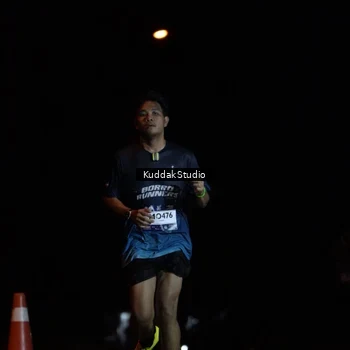 Runner Photo 7631635