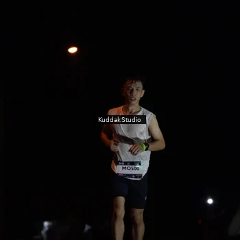 Runner Photo 7631644