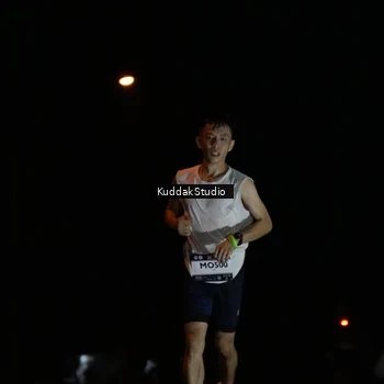 Runner Photo 7631646