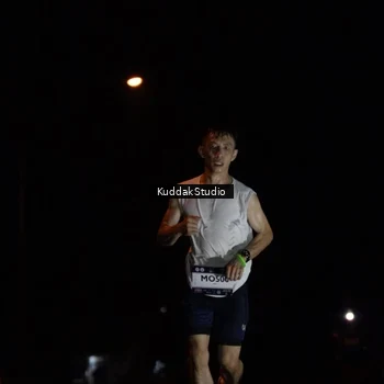 Runner Photo 7631652