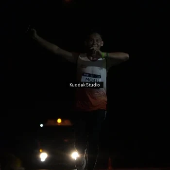 Runner Photo 7631669