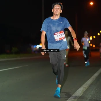 Runner Photo 7631673