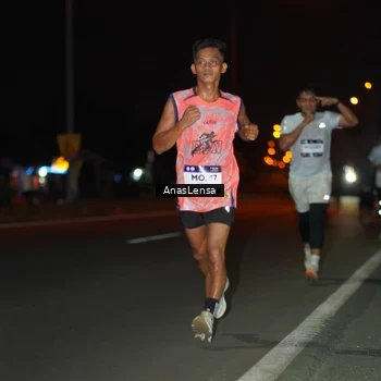Runner Photo 7631700