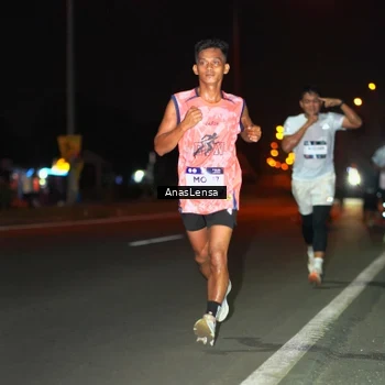 Runner Photo 7631703