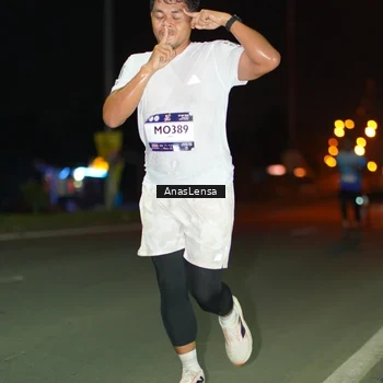 Runner Photo 7631708