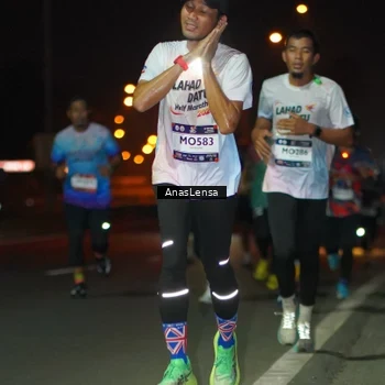 Runner Photo 7631712