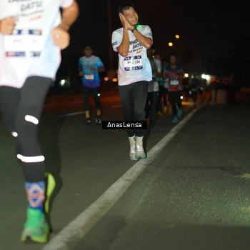 Runner Photo 7631725