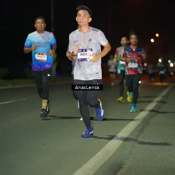 Runner Photo 7631731