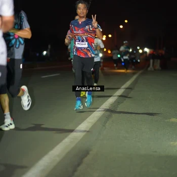 Runner Photo 7631742