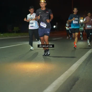 Runner Photo 7631764
