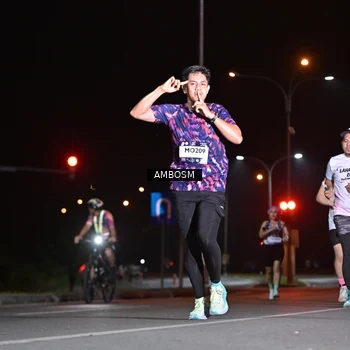Runner Photo 7631775