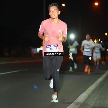 Runner Photo 7631788