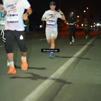 Runner Photo 7631791