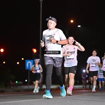 Runner Photo 7631792