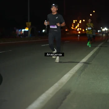 Runner Photo 7631805