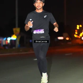 Runner Photo 7631810