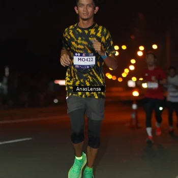 Runner Photo 7631815
