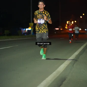 Runner Photo 7631821