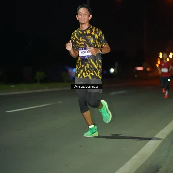 Runner Photo 7631822