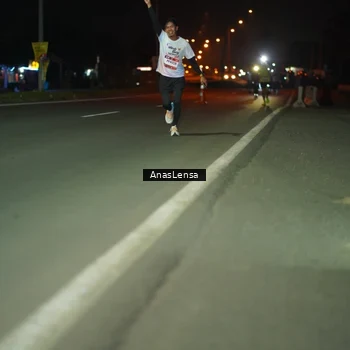 Runner Photo 7631843