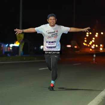 Runner Photo 7631845