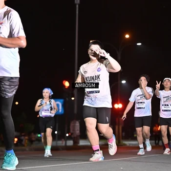 Runner Photo 7631851
