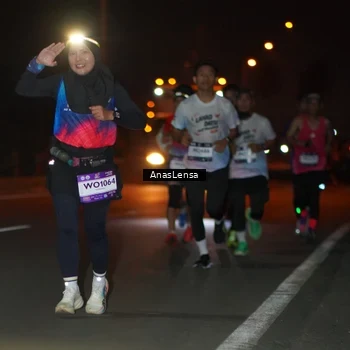 Runner Photo 7631897
